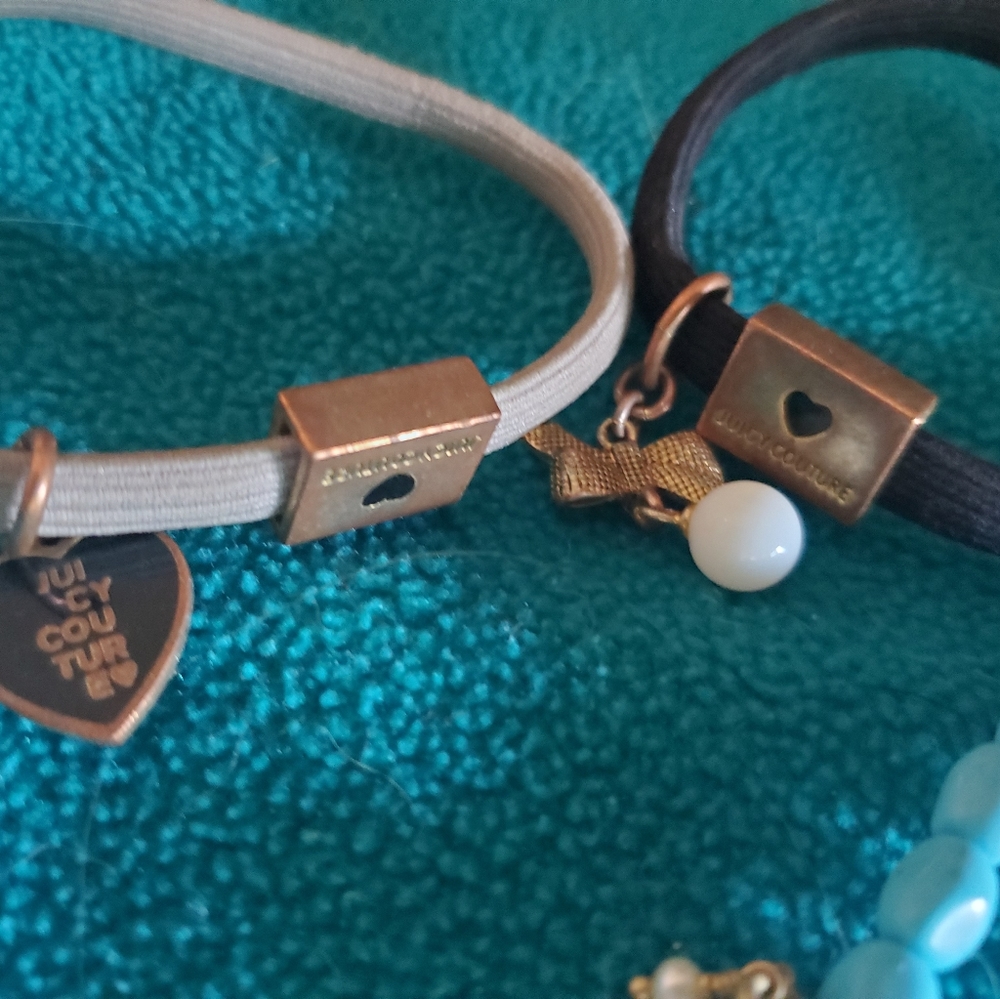 Braclets - Picture 2 of 3
